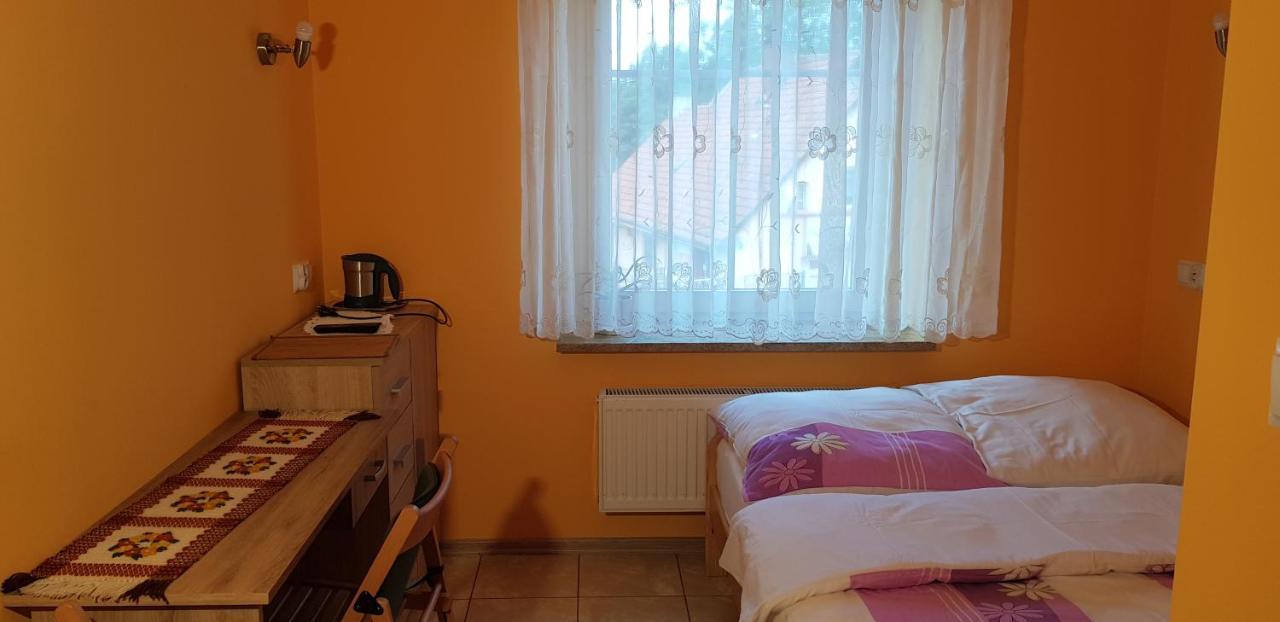 Pokoje nad rzeką Kudowa-Zdrój Zewnętrze zdjęcie